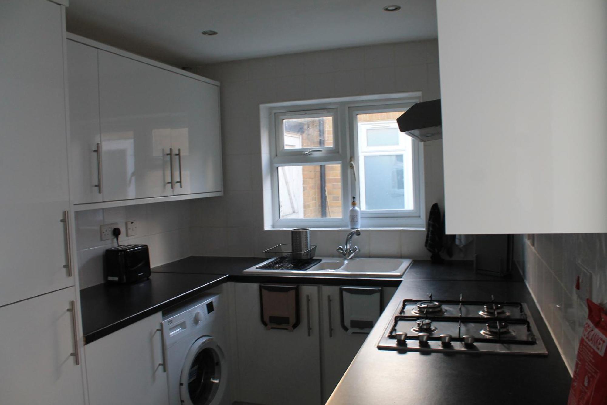 City Reach Retreat Spacious 4Bed House Startford Maryland Great Transport Links 런던 외부 사진